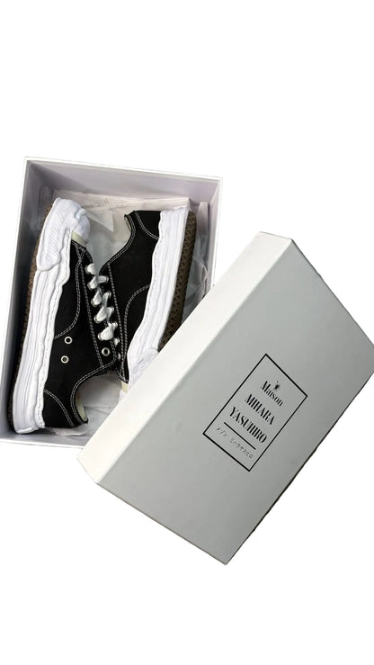 Maison Mihara Yushiro Low