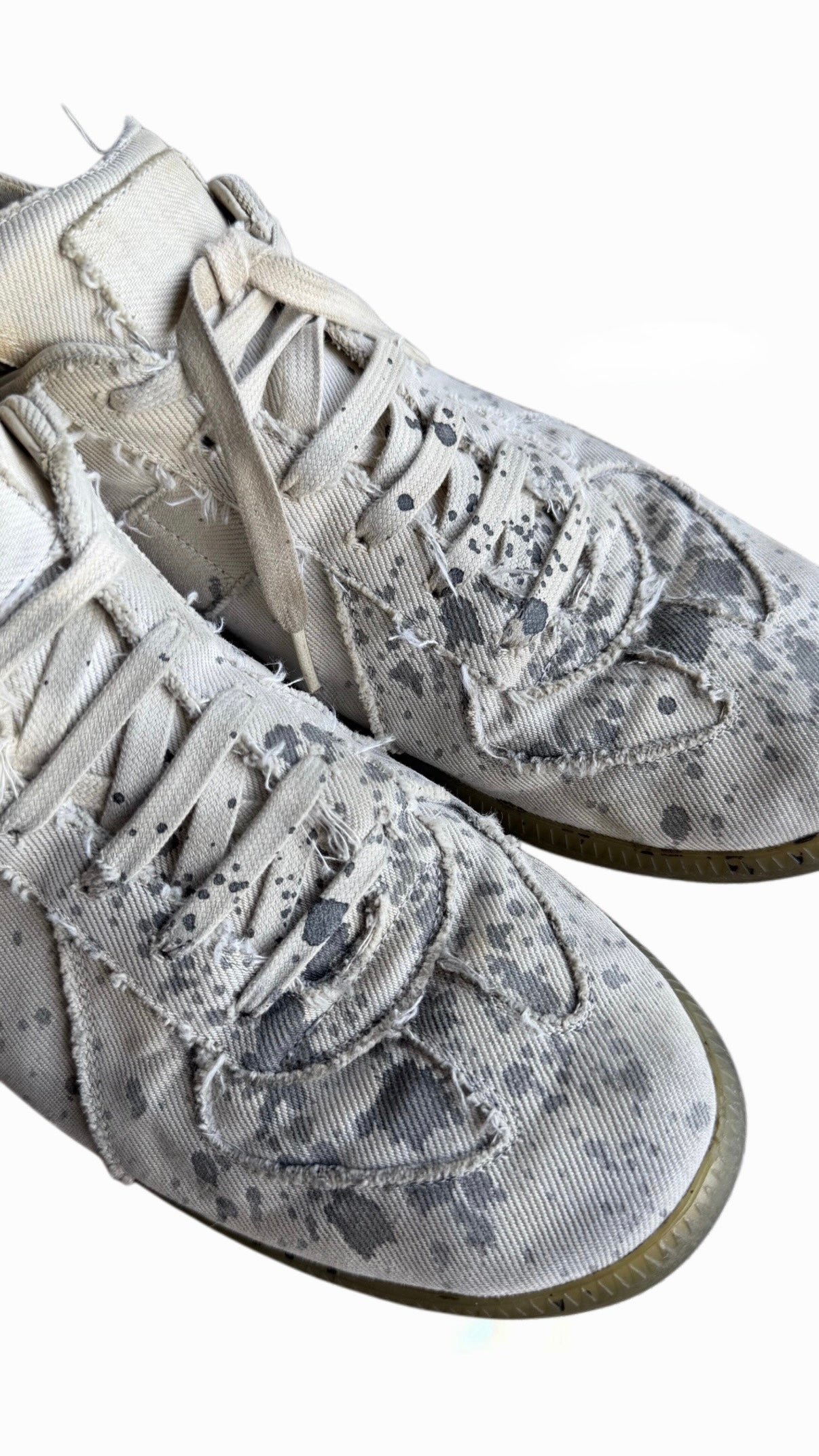 Maison Margiela Frayed Canvas Paint Splatter Gat