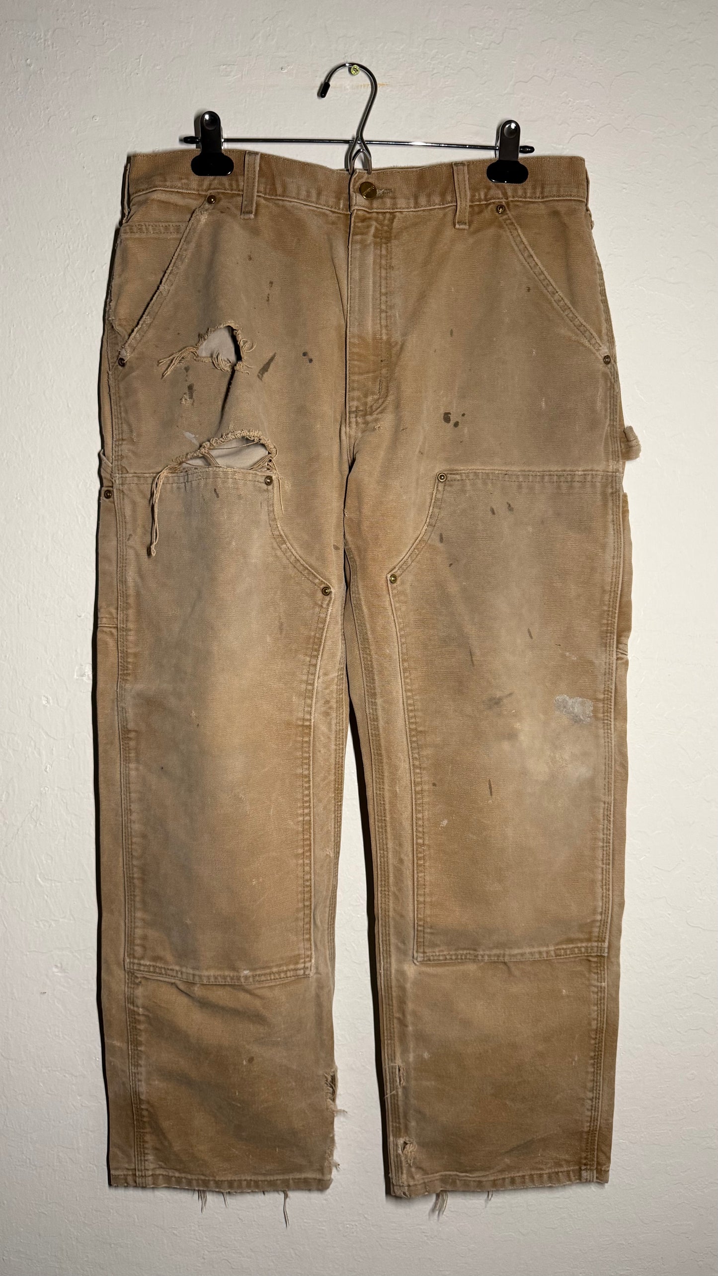 Tan Thrashed Carhartt Double Knee